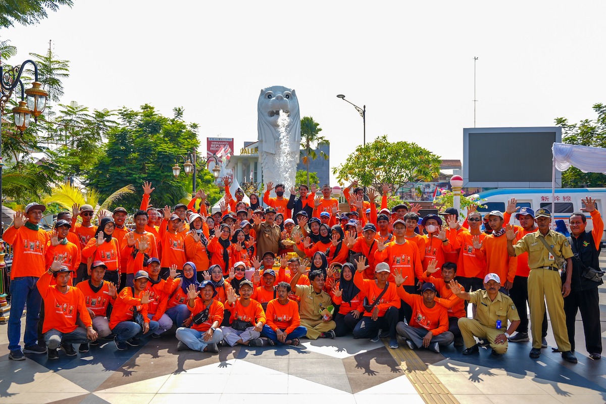 Foto 2 dari 3: Borong Penghargaan di Bidang Lingkungan, Wali Kota Beri Apresiasi ke Pemenang dan Petugas Kebersihan