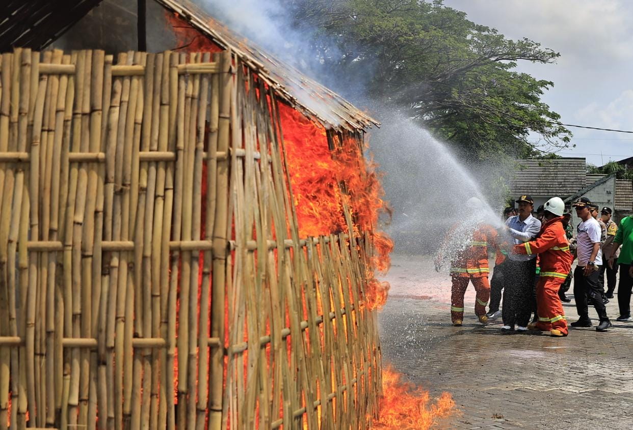 Gelar Bimtek Pencegahan Kebakaran, Wali Kota : Petugas Rusunawa Harus Siap Siaga