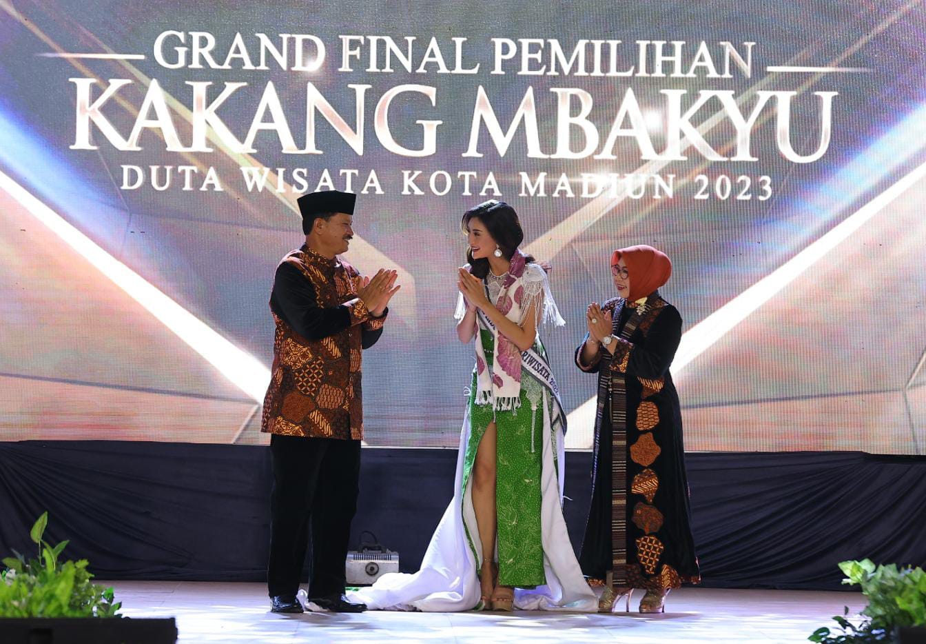 Tak Hanya Putri Indonesia Pariwisata, Grandfinal Kakang-Mbakyu Juga Dihadiri Mahasiswa Berbagai Negara