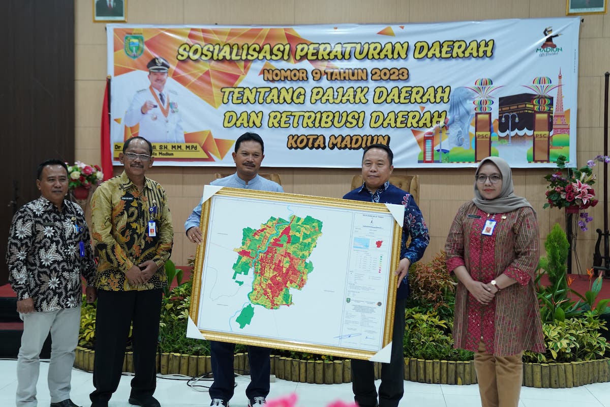 Foto 3 dari 9: Gelar Sosialisasi Perda Pajak dan Retribusi Daerah, Wali Kota: Penerapan Harus Sesuai Aturan