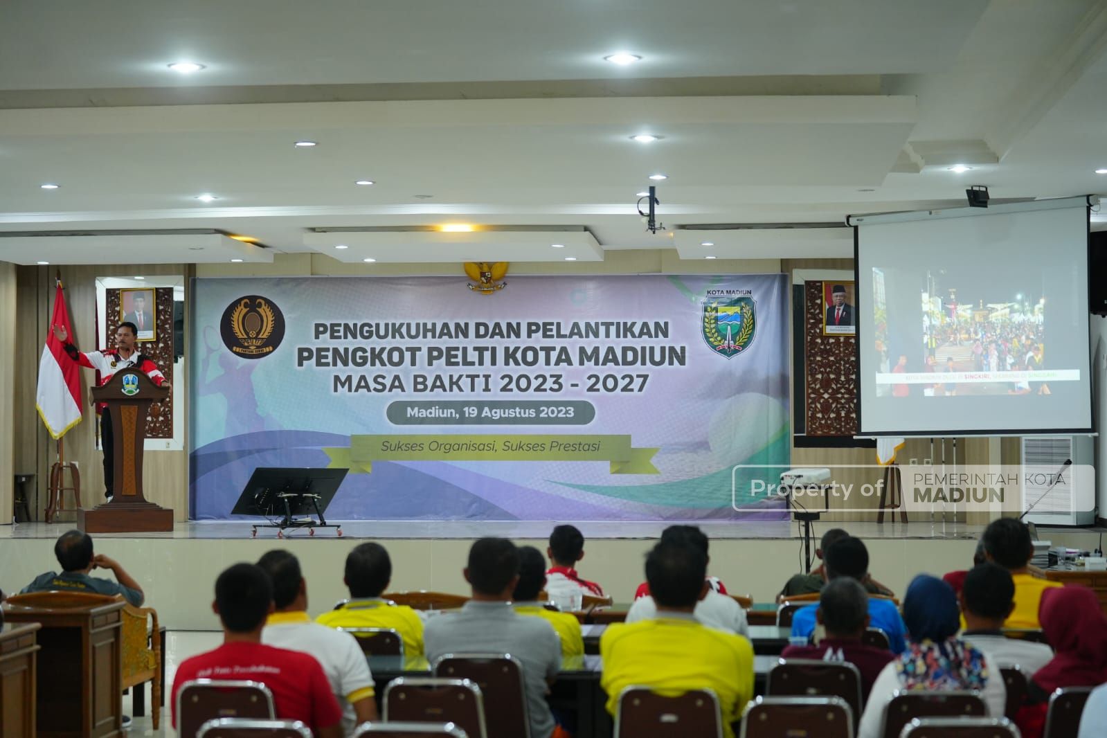 Foto 1 dari 8: Hadiri Pelantikan Pelti, Wali Kota Pesan Tingkatkan Prestasi Atlet