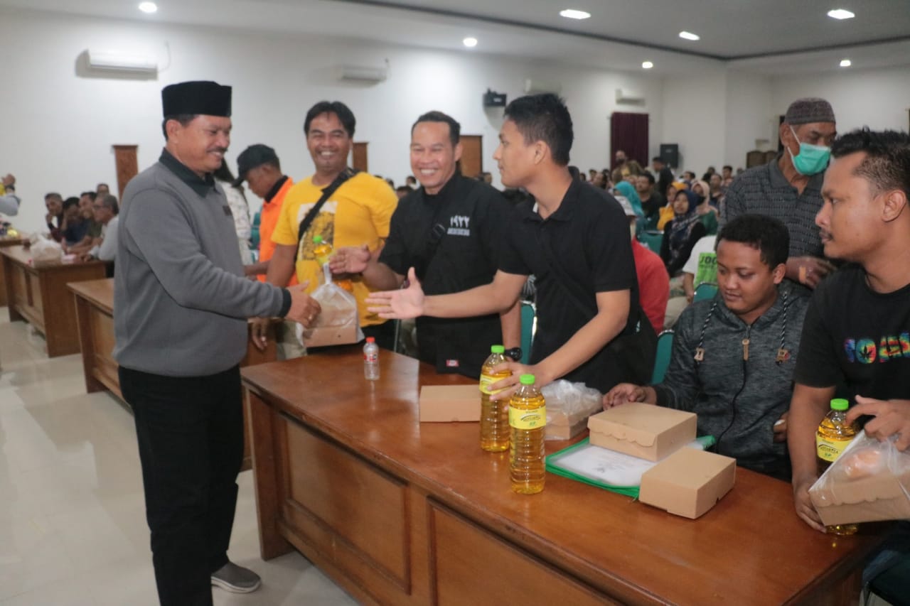 Foto 10 dari 10: Evaluasi Perda 3/2017, Wali Kota-Dewan Jaring Saran Masukan Warga Sasaran
