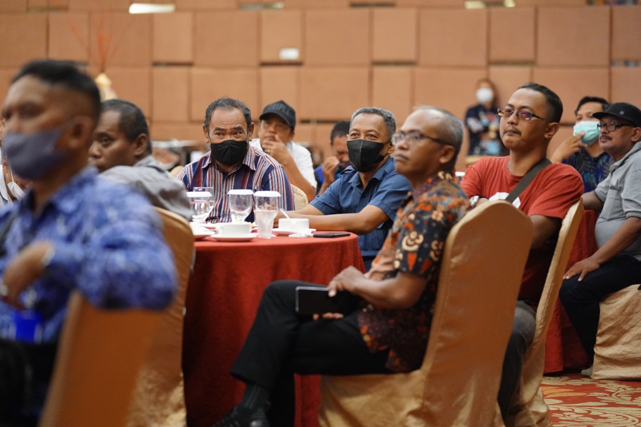 Foto 6 dari 10: Hadiri Sosialisasi Pemilih Pemula, Wali Kota Ajak Generasi Muda Ikut Dalam Pembangunan Kota
