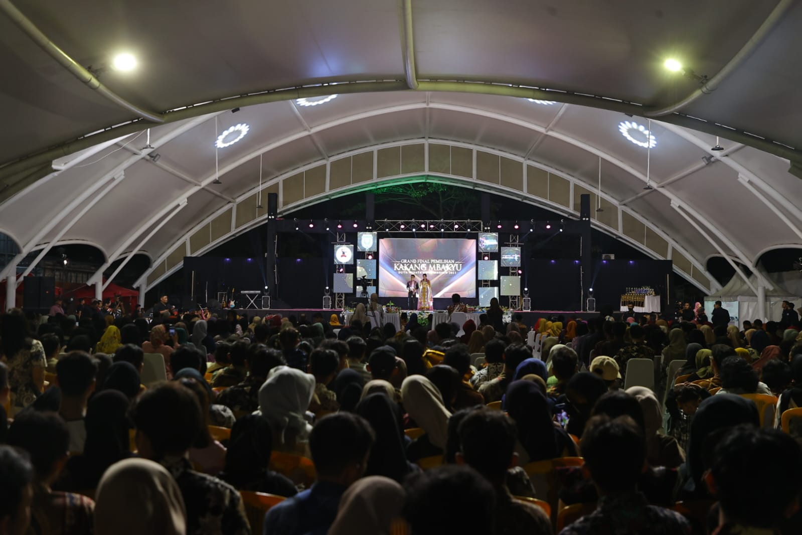 Foto 6 dari 7: Kakang dari Unmer-Mbakyu dari SMADA, Berikut Pemenang Pemilihan Duta Wisata Kakang-Mbakyu 2023