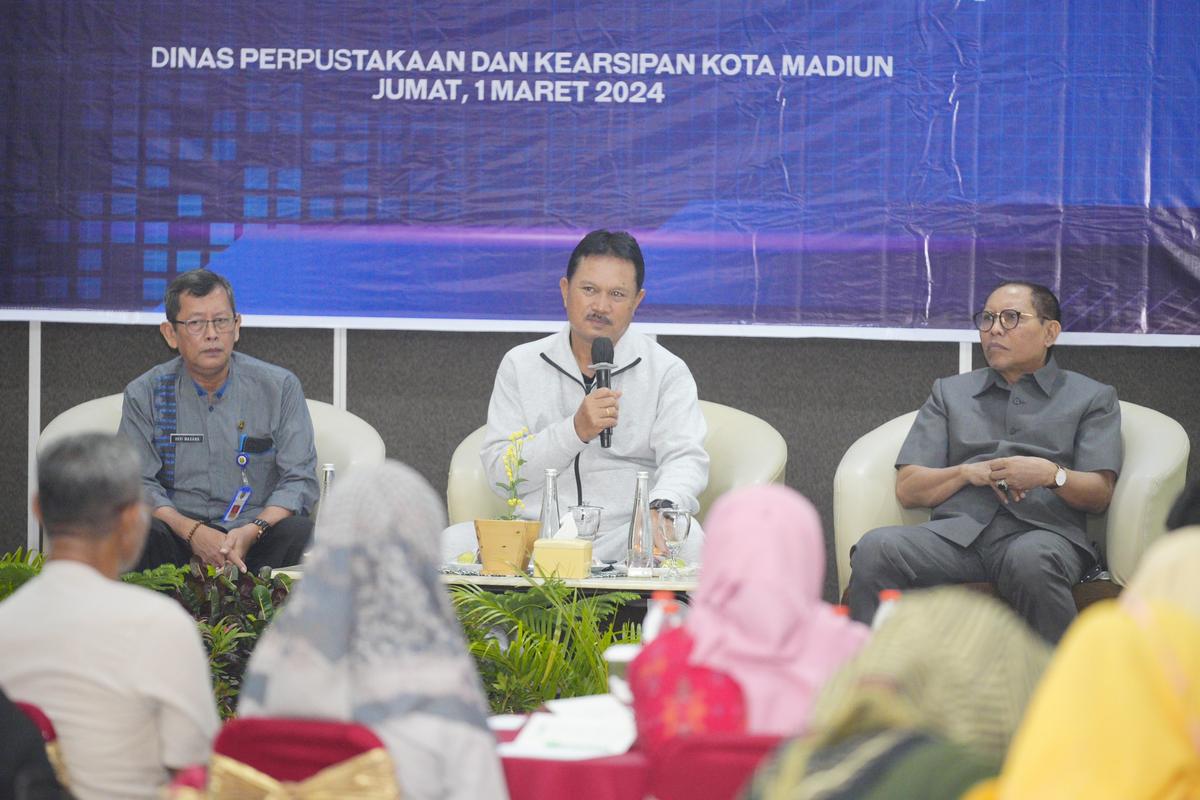 Foto 1 dari 8: Buka Sosialisasi Program TPBIS, Wali Kota Harap Peningkatan Budaya Literasi