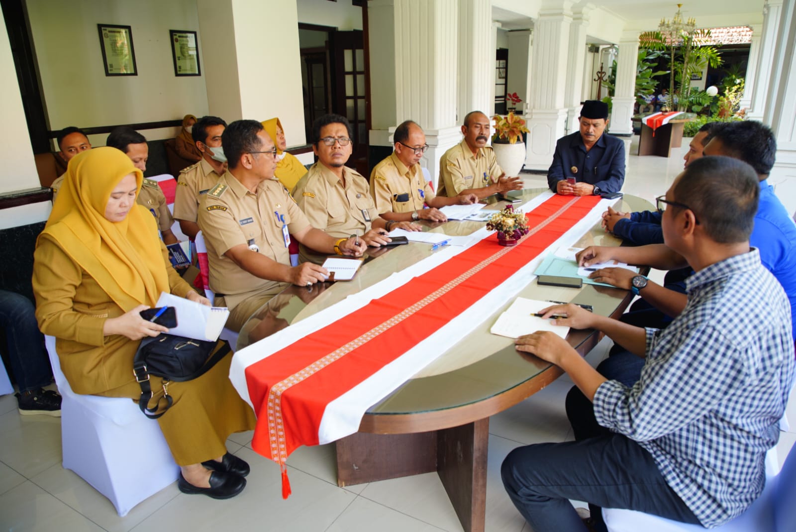 Foto 2 dari 9: Asistensi Pembangunan TPS dan Penataan TPA, Wali Kota Minta Pembangunan Segera