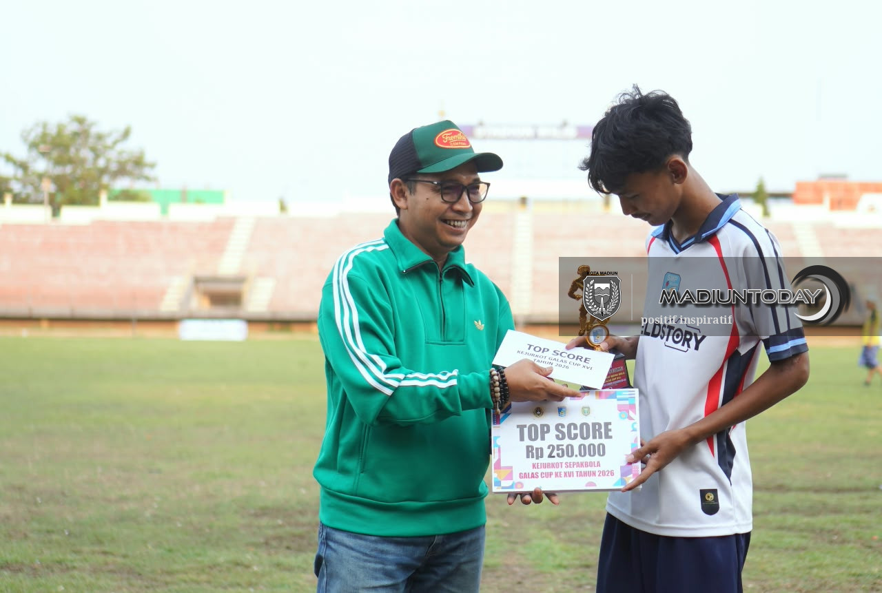 Foto 1 dari 19: Fasilitas Olahraga Terbuka untuk Umum, Warga Bisa Gelar Kompetisi di Stadion hingga Lapangan Kelurahan