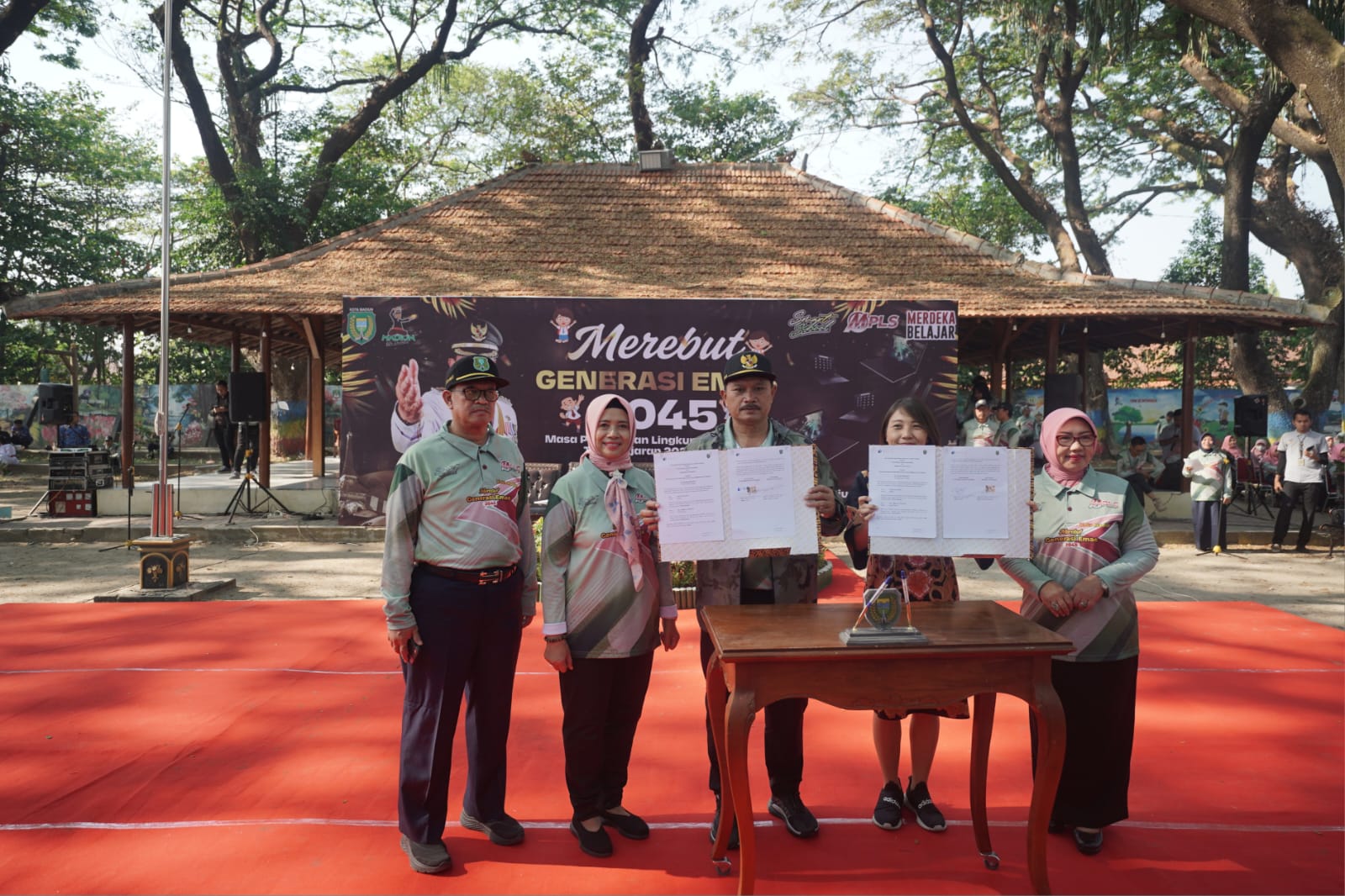 Foto 2 dari 3: Sah Google Partner for Education dampingi Kota Madiun Wujudkan Generasi Emas 2045