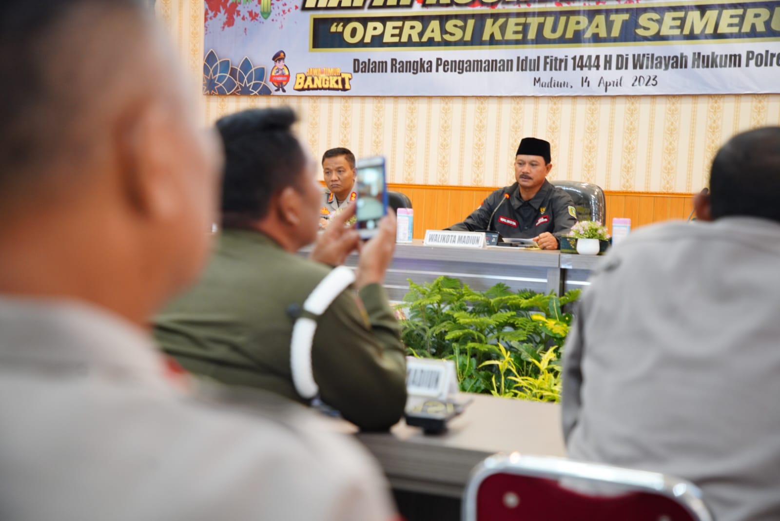 Foto 5 dari 7: Jelang Operasi Ketupat Semeru 2023, Wali Kota Ikuti Rakor Bersama Forkopimda