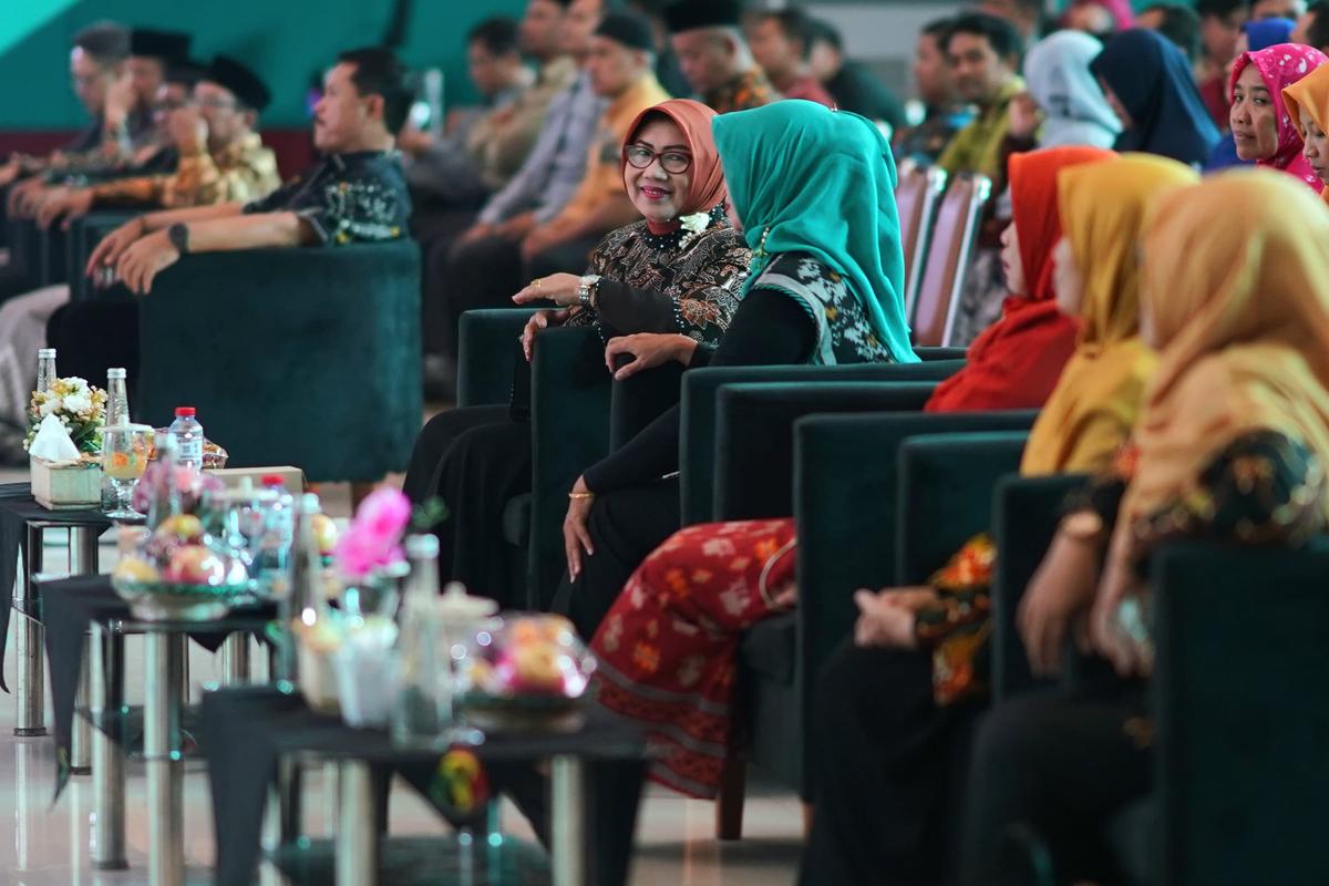 Foto 7 dari 9: Buka Event Skots Akbar, Wali Kota Ingatkan Pentingnya Peran Ayah Dalam Keluarga