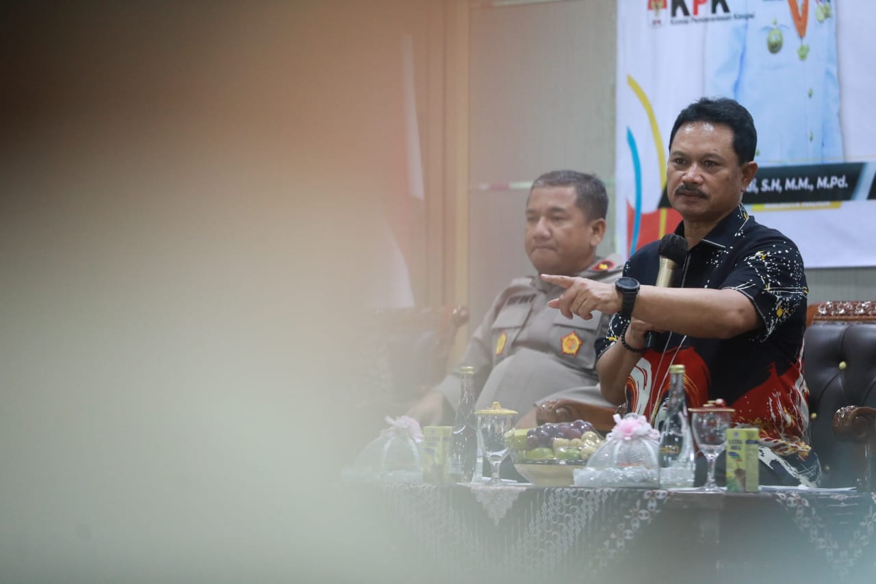 Foto 11 dari 12: Hadiri Seminar Hakordia, Wali Kota : Sinergi Berantas Korupsi Bantu Tingkatkan Pembangunan Kota