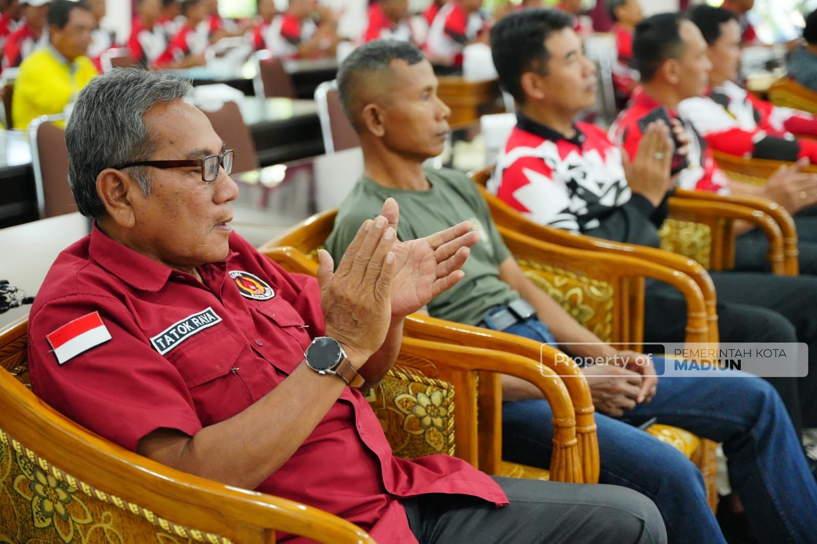 Foto 5 dari 8: Hadiri Pelantikan Pelti, Wali Kota Pesan Tingkatkan Prestasi Atlet