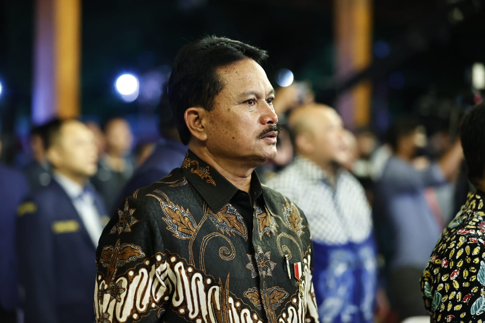 Foto 2 dari 10: Peduli Kaum Pemuda, Wali Kota Diganjar Penghargaan Satyalancana Dharma Aditya Karya Mahatva Yodha