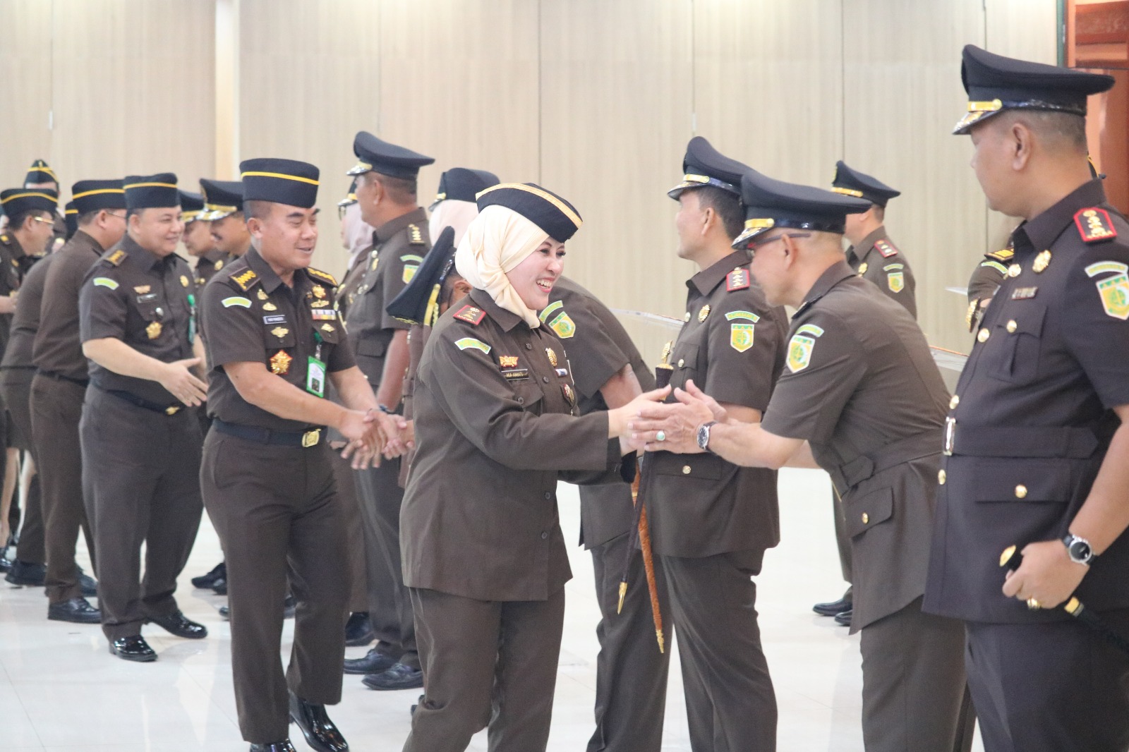Foto 1 dari 5: Pucuk Pimpinan Berganti, Dede Sutrisna Resmi Pimpin Kejari Kota Madiun
