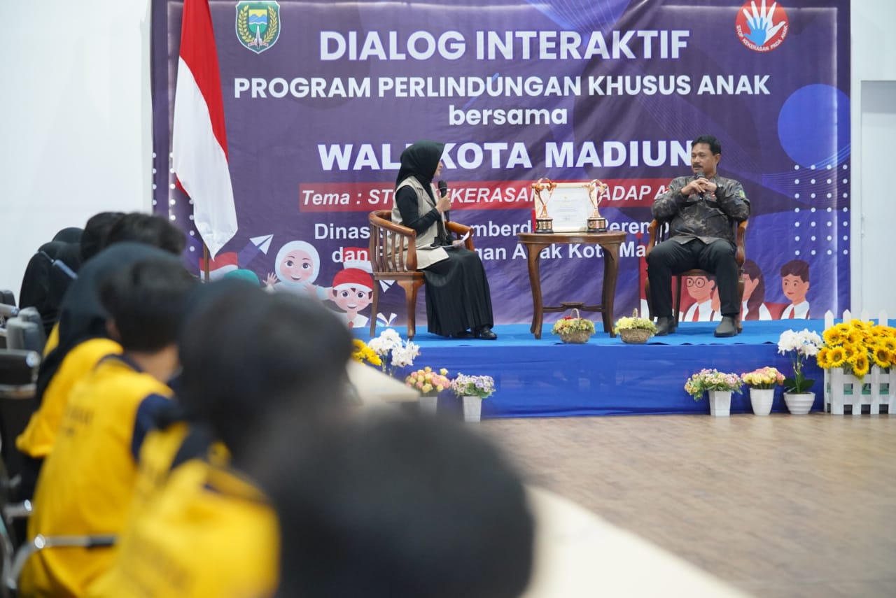 Foto 9 dari 11: Gelar Dialog Bersama Forum Anak, Wali Kota Sampaikan Pesan Untuk Orang Tua