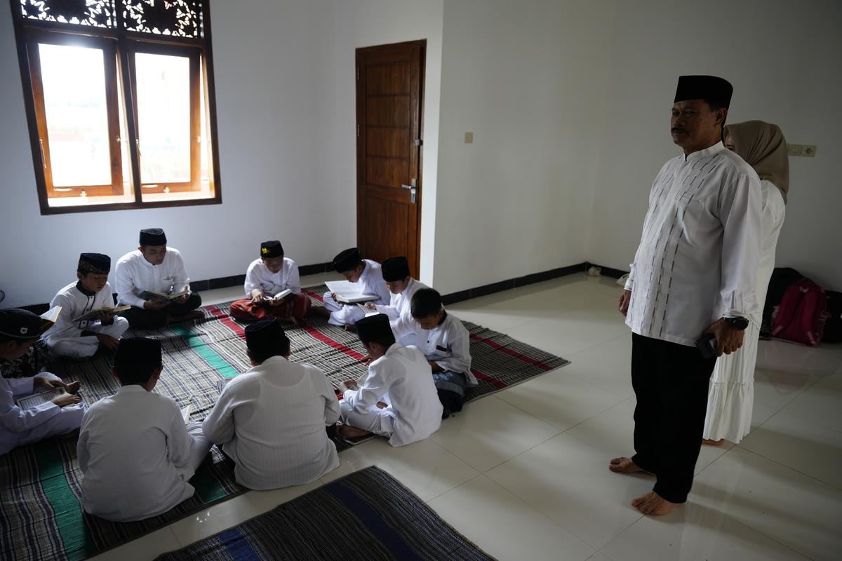 Foto 6 dari 13: Buka Khataman Alquran dan Tinjau Pondok Ramadan, Wali Kota: Ramadan Momentum Bangun Karakter Religius