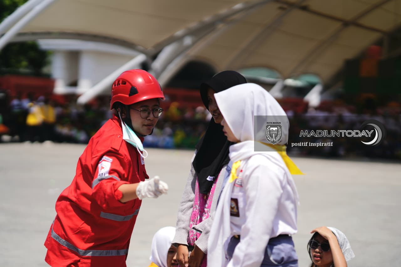 Foto 19 dari 20: 87 Sekolah Ikut Kompetisi PMR, Asah Kesiapsiagaan dan Kepedulian Terhadap Sesama