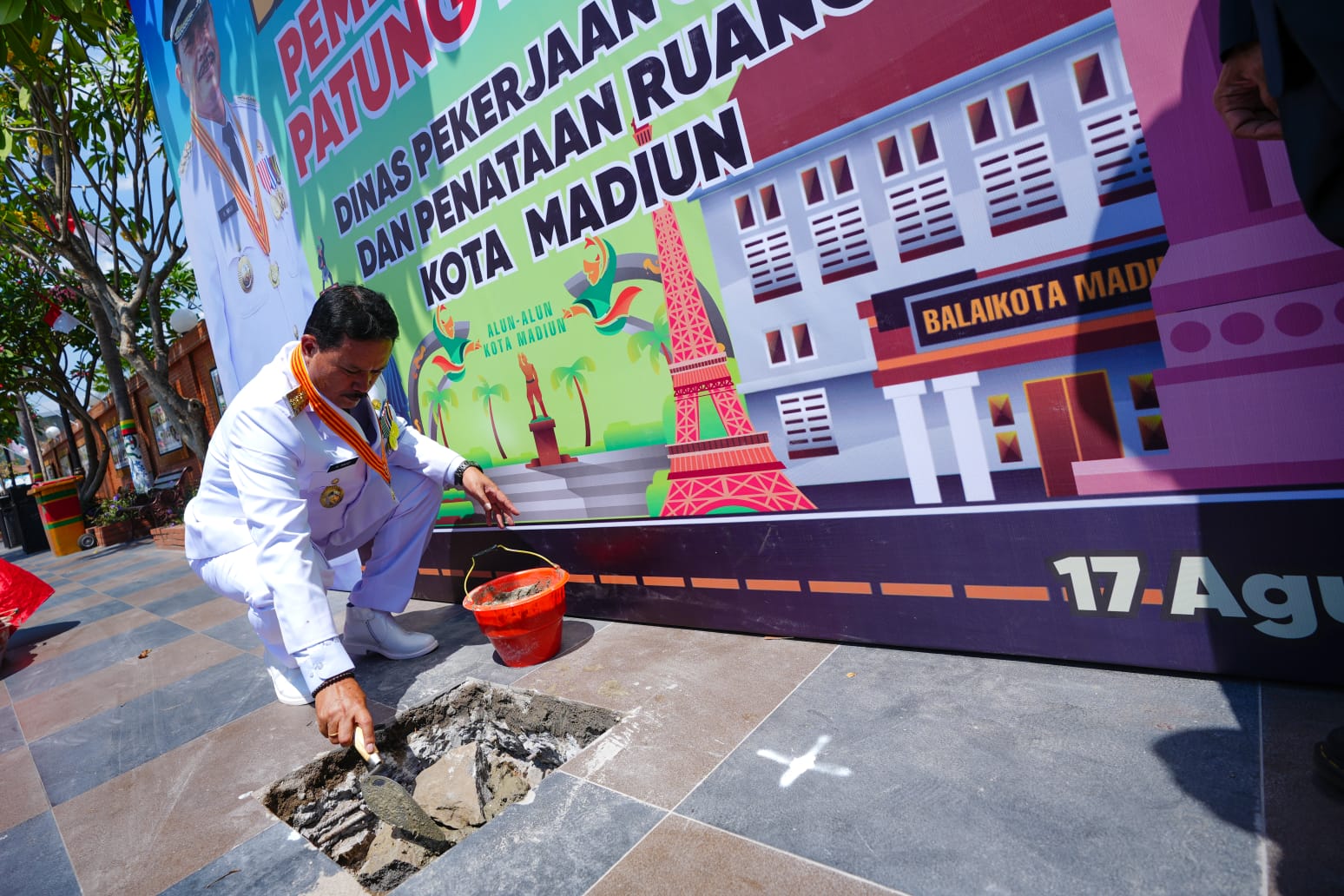 Foto 1 dari 6: Tingkatkan Daya Tarik Wisata, Wali Kota Hadirkan Dua Ikon Dunia Di Kota Pendekar