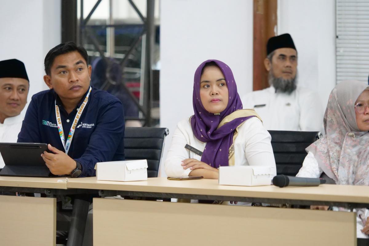 Foto 4 dari 9: High Level Meeting TPID Digelar, Atur Strategi Hadapi Inflasi dan Deflasi di Kota Pendekar