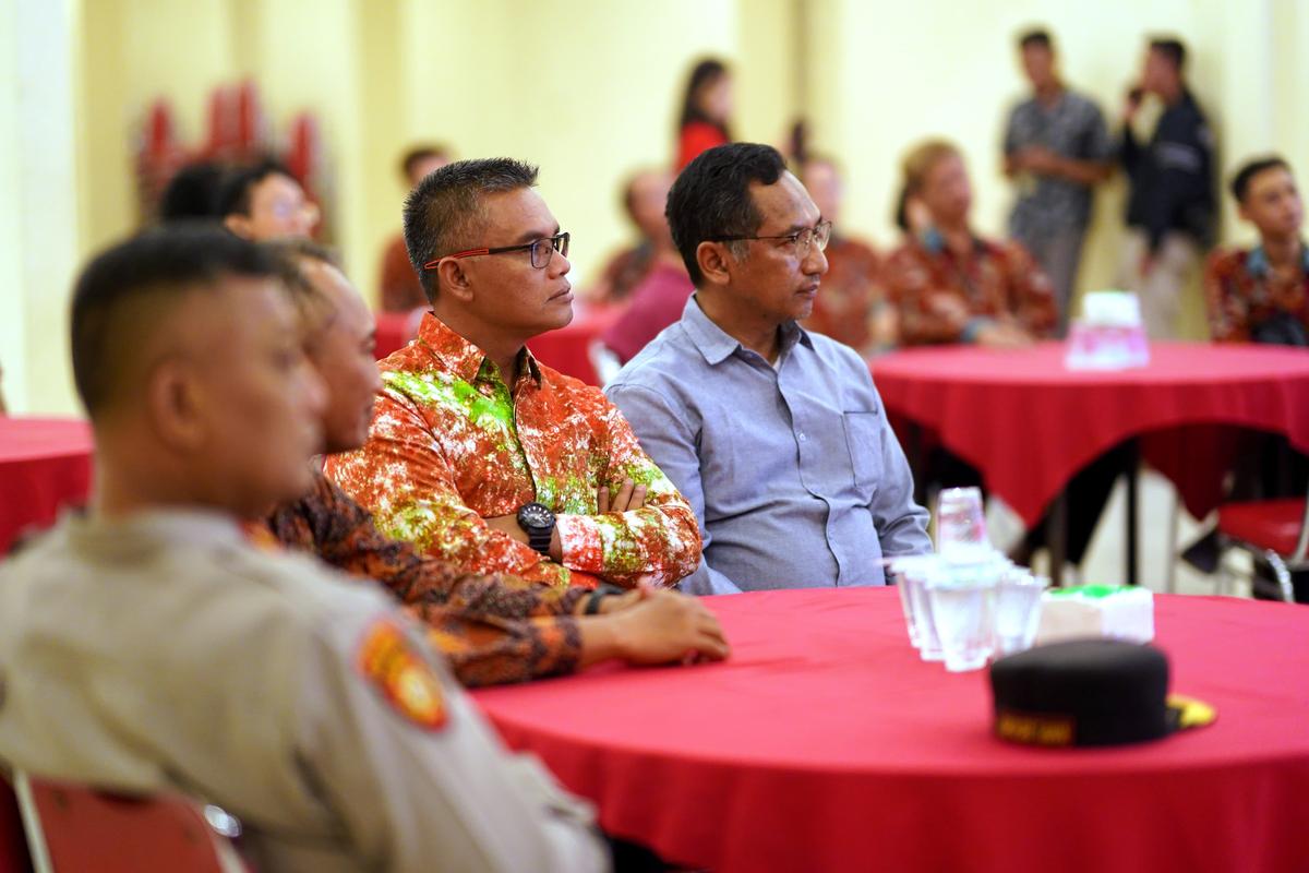 Foto 9 dari 9: Hadiri Perayaan Cap Go Meh, Wali Kota Sampaikan Besarnya Toleransi Umat Beragama di Kota Madiun Sejak Dulu Kala