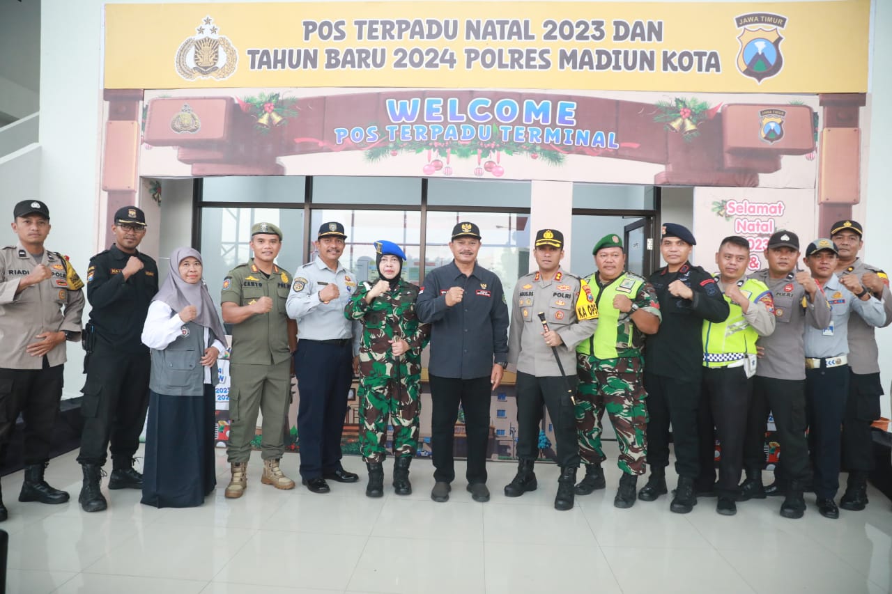 Foto 13 dari 18: Jaga Kondusivitas Kota, Forkopimda Siap Laksanakan Pengamanan Di Malam Tahun Baru