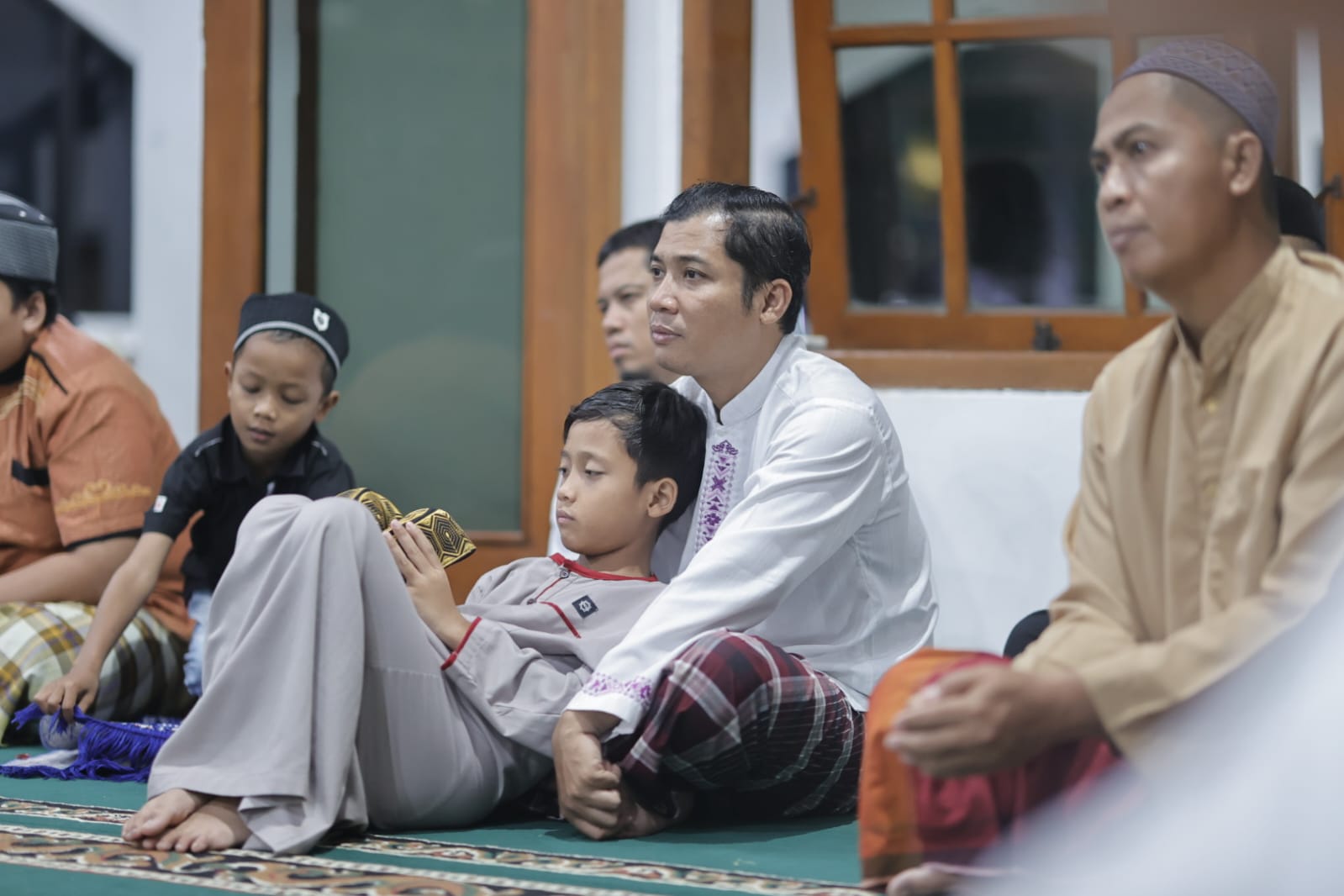 Foto 7 dari 7: Gelar Safari Ramadan di Masjid Jabal Rohmah, Wali Kota Harap Warga Ikut Serta Jaga Kondusifitas Kota