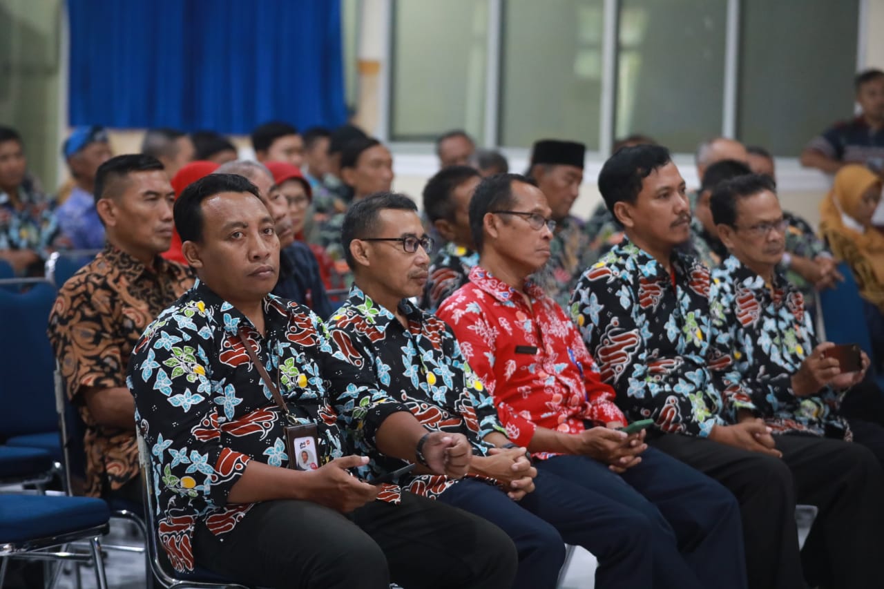 Foto 6 dari 10: Rakor Pemeliharaan Saluran Lingkungan Wilayah Manguharjo, Pemkot Tambah Anggaran Kebersihan Jadi Rp 10 Juta Per RT