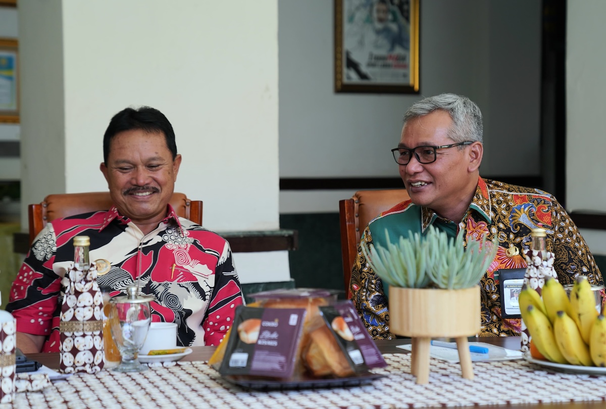 Foto 6 dari 9: Ingin Ikuti Program JKK-JKM Kota Madiun, Pj Bupati Kudus Datang untuk Belajar
