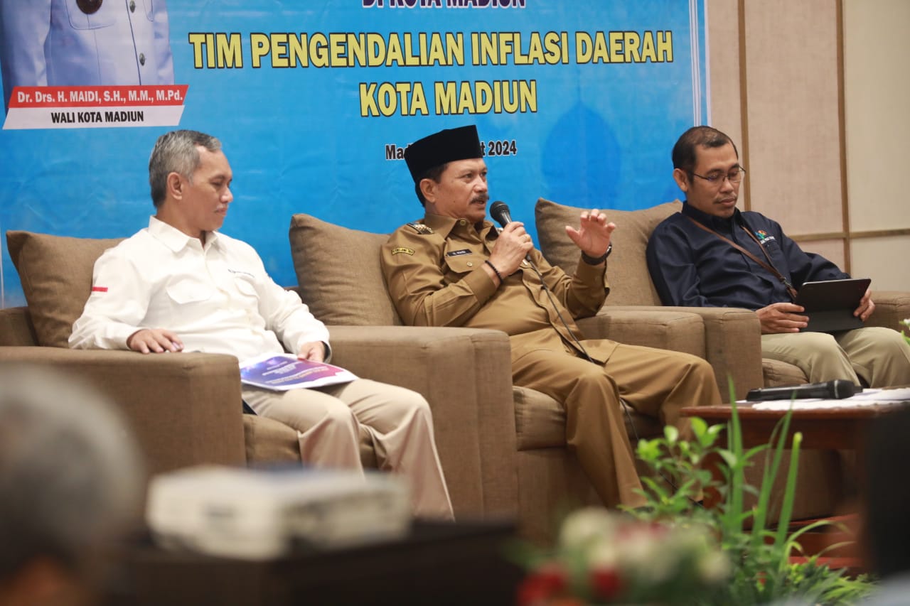 Foto 2 dari 11: Gelar Rakor TPID, Wali Kota Imbau Masyarakat Tak Boros di Hari Raya