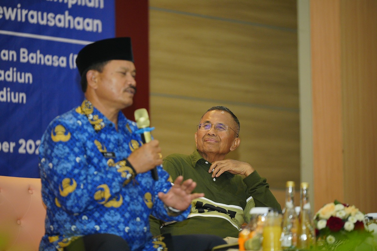 Foto 5 dari 8: Jadi Pembicara Di Unipma, Wali Kota : Anak Muda Harus Banyak Pengalaman