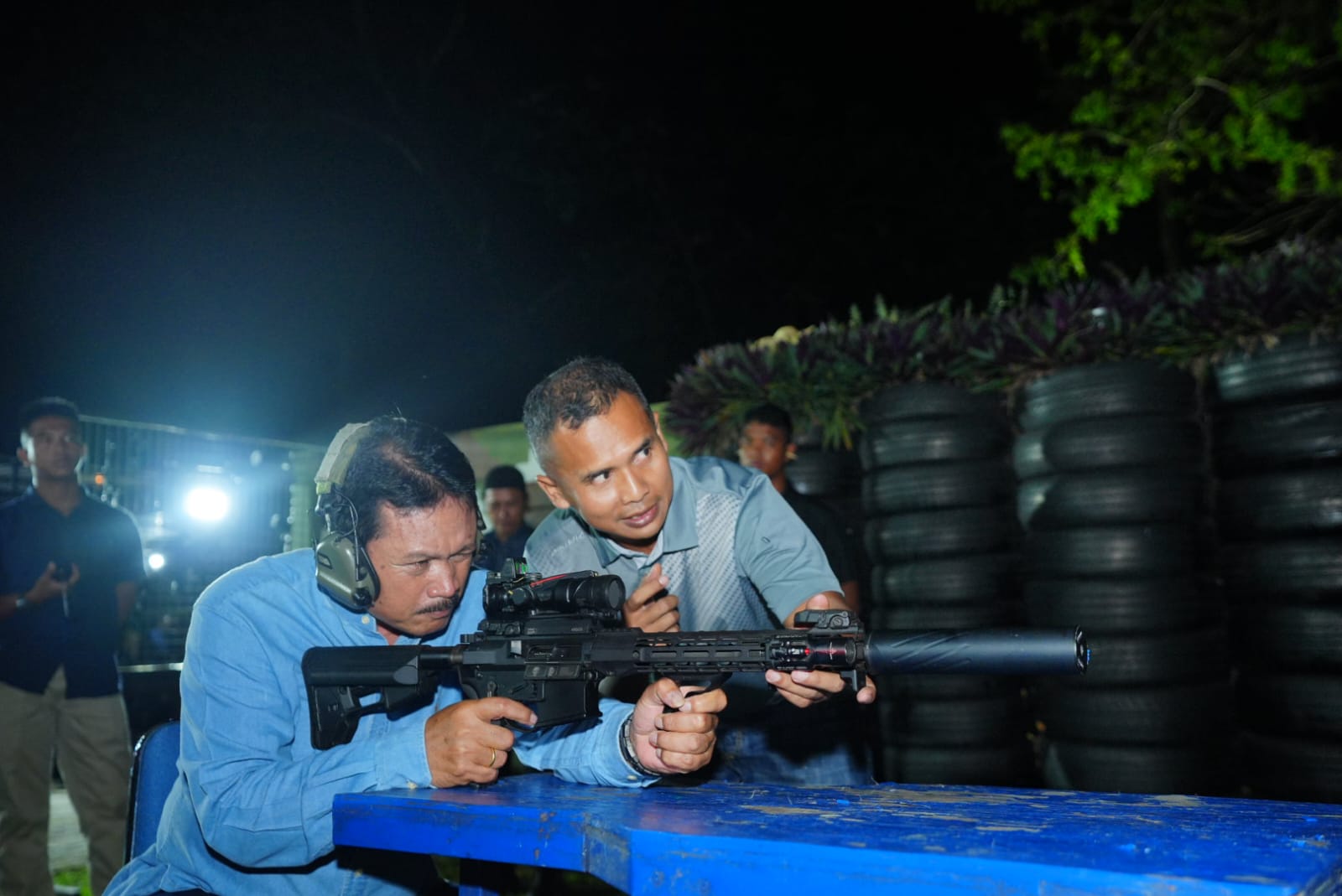 Foto utama berita: Jalin Silaturahmi dan Sinergitas, Forkopimda Olahraga Menembak Bersama