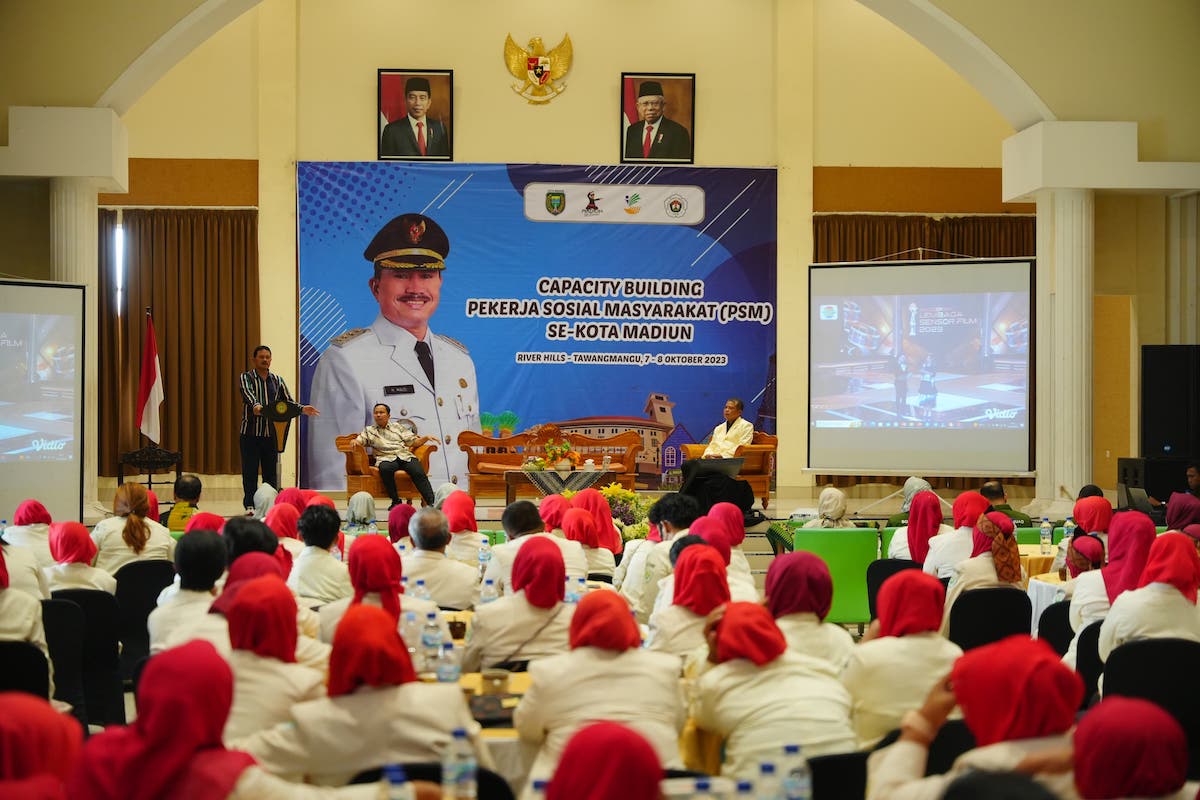 Foto utama berita: Hadiri Capacity Building Di Tawangmangu, Wali Kota Beri Pembinaan Bagi PSM Kota Madiun