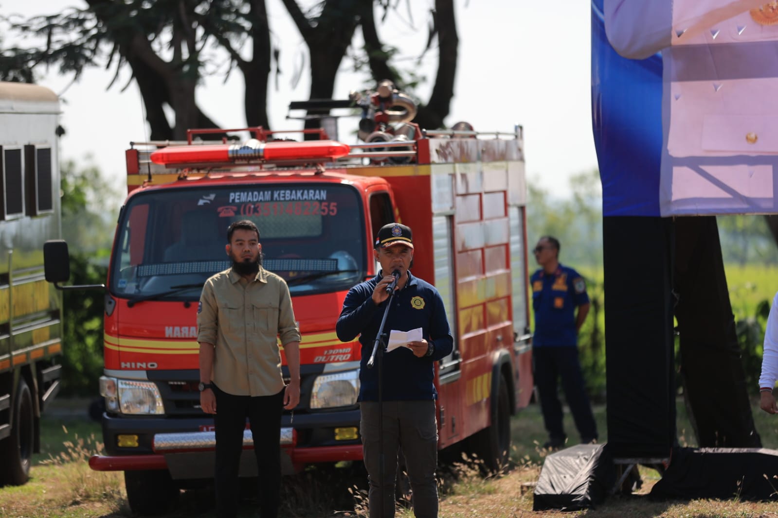 Foto 7 dari 9: Antisipasi Kebakaran, Pj Wali Kota Buka Pelatihan dan Simulasi Penanggulangan Kebakaran