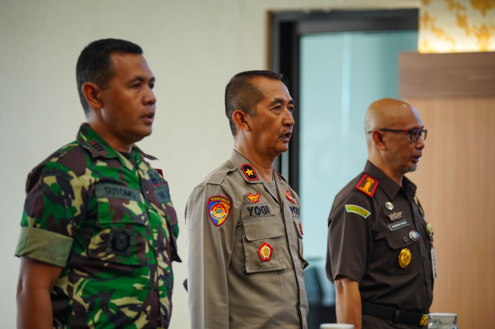 Foto 5 dari 10: Hadiri Rapat Paripurna, Wali Kota Sampaikan Jawaban Atas Pertanyaan Fraksi DPRD