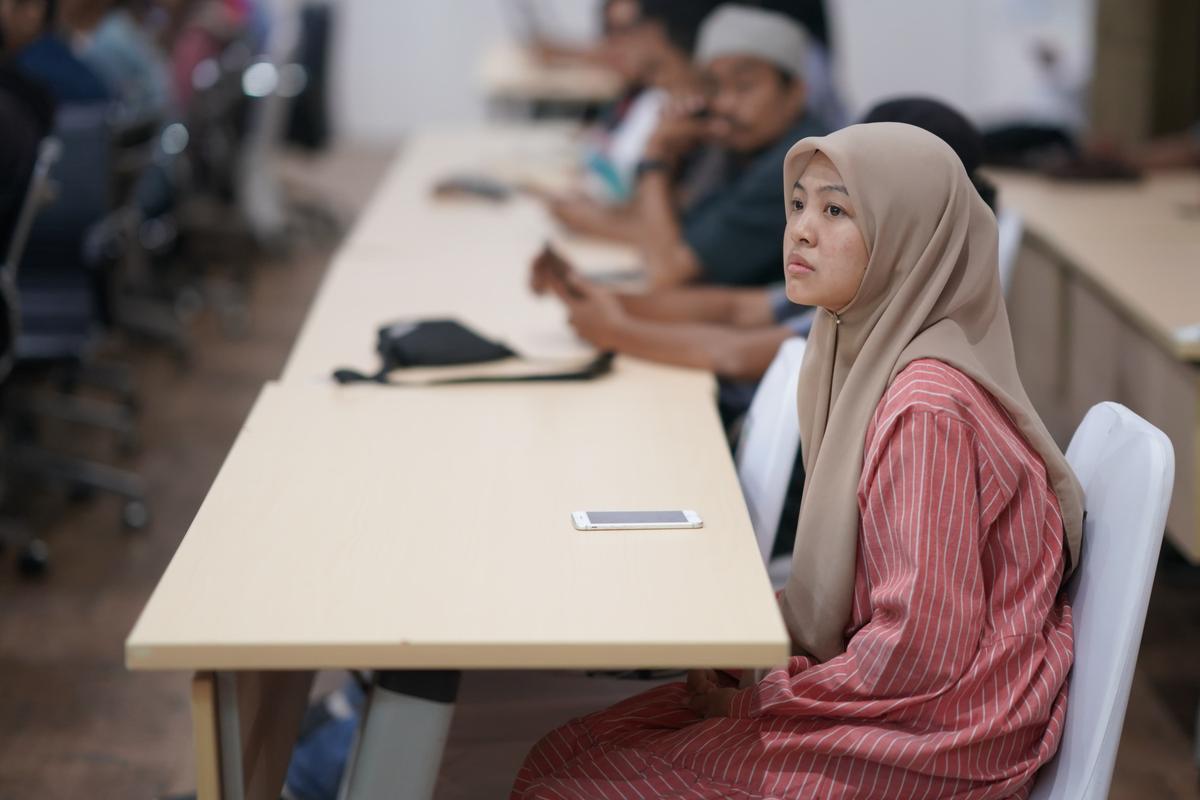 Foto 8 dari 9: Sosialisasi Perlindungan Data Pribadi Bagi Karang Taruna, Wali Kota Pesan Jaga Keamanan Data Diri Agar Tak Disalahgunakan