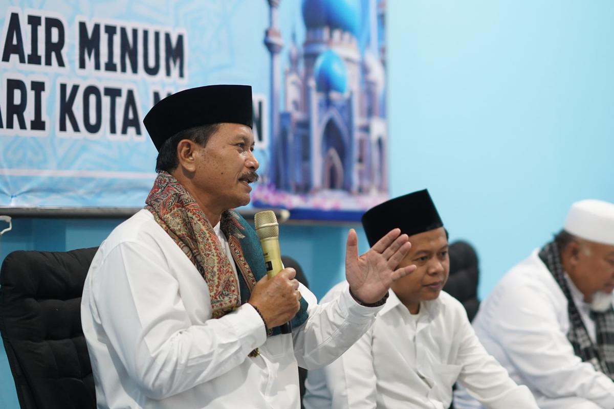 Foto 1 dari 9: Hadiri Pembinaan Pegawai PDAM Dan Buka Bersama Yatim Piatu, Wali Kota Pesan Tingkatkan Pahala Selama Ramadan