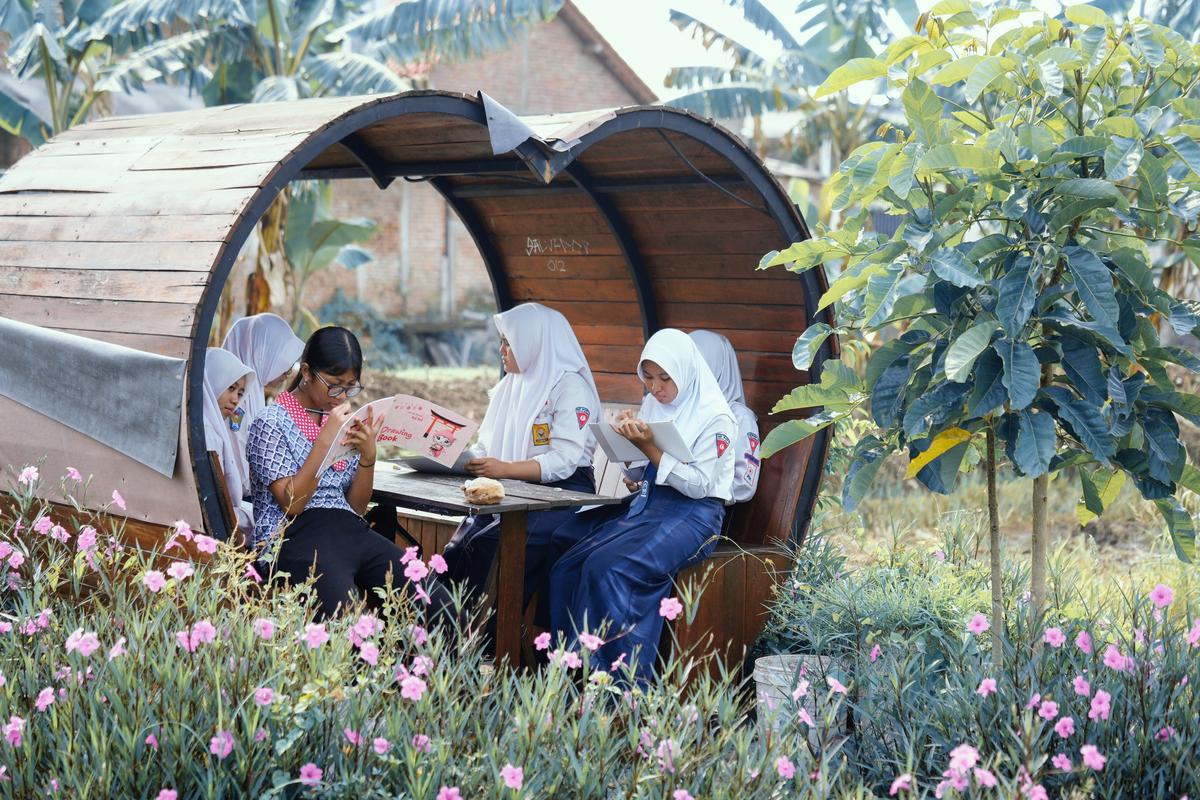 Foto 3 dari 8: Beri Pengalaman Berbeda, SMP Tara Salvia Ajak Siswa Belajar Di Kota Madiun