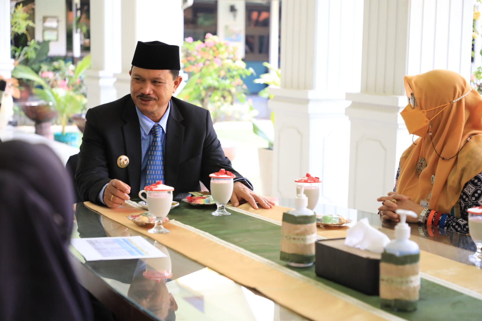 Foto utama berita: Jelang Peringatan Dies Natalis, UT Gelar Koordinasi Bersama Wali Kota