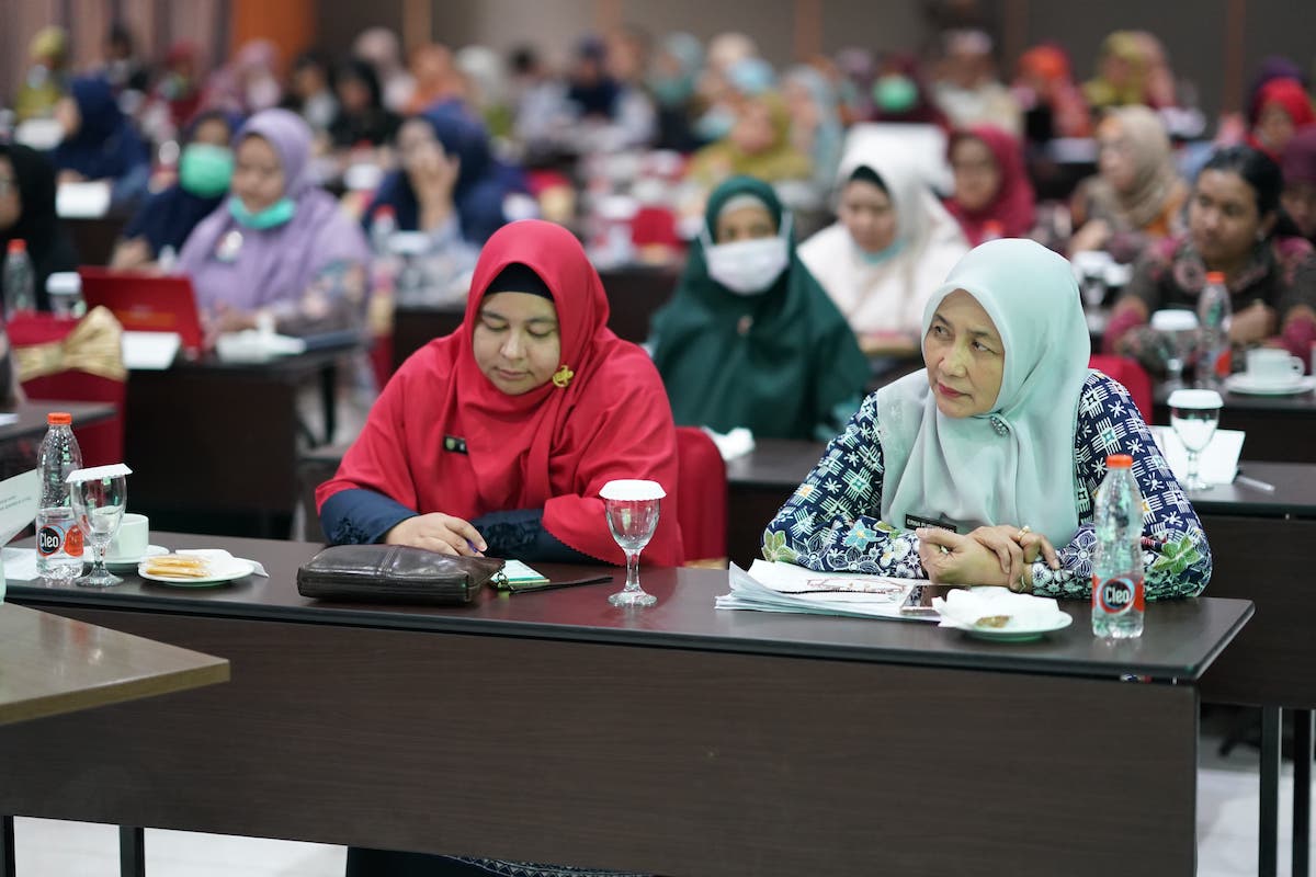 Foto 7 dari 9: Buka FGD Evaluasi Capaian Kerja Dinkes PPKB, Wali Kota : Dinkes Harus Sehat