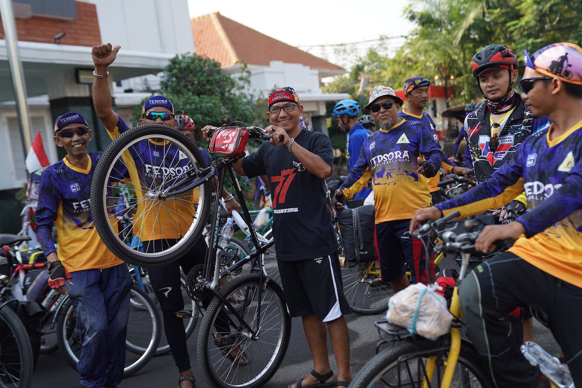 Foto 3 dari 9: Gowes ke Kota Madiun, Komunitas Federal Solo Raya Terkesan dan Ingin Datang Lagi