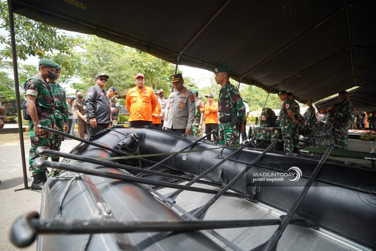 Foto 3 dari 9: Antisipasi Kebencanaan, Wali Kota Siapkan 180 Petugas Gabungan, Personil BPBD Siaga 24 Jam