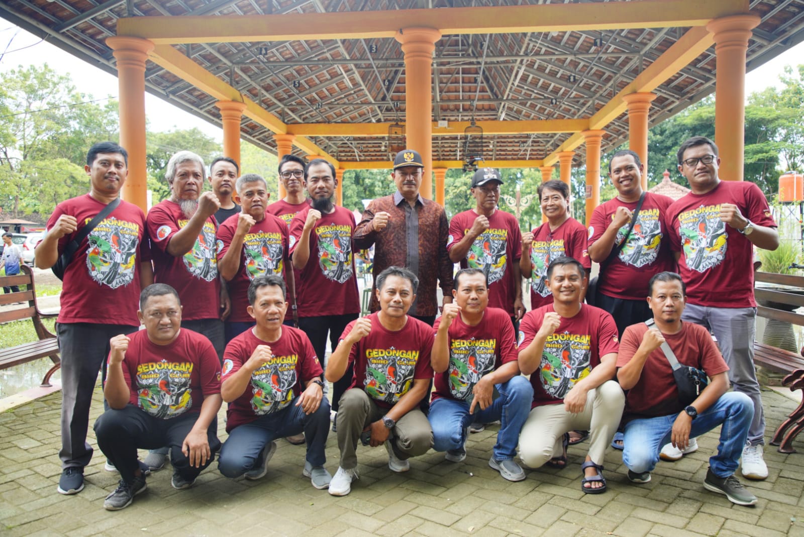 Foto 6 dari 6: Berhasil Ramaikan Lapak Melalui Lomba, Wali Kota Apresiasi Paguyuban Kampung Eduwisata Gedongan