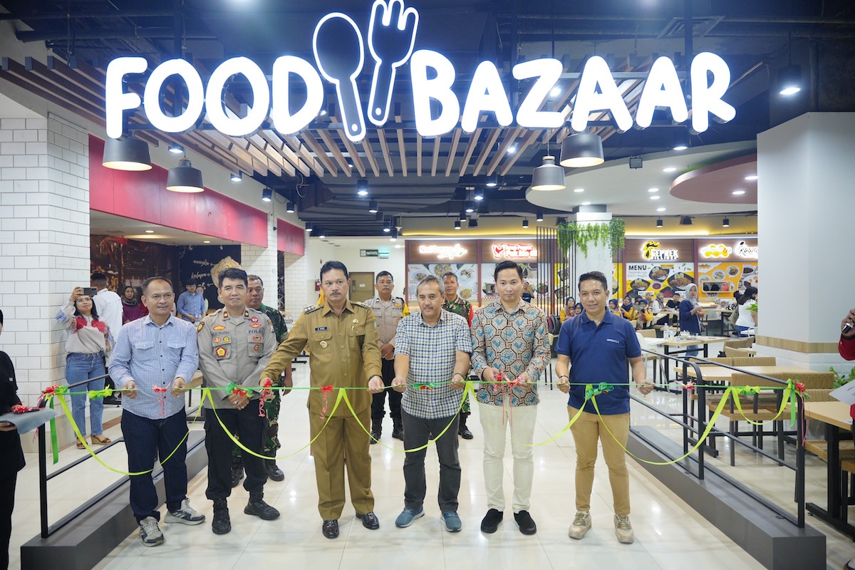 Foto 2 dari 8: Buka Pusat Game Dan Foodcourt Di Plaza Madiun, Wali Kota : Sarana Rekreasi Makin Lengkap