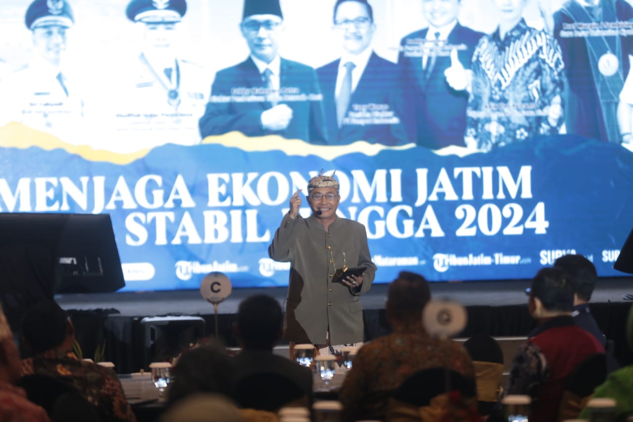 Foto 6 dari 11: Berhasil Kendalikan Inflasi, Kota Madiun Raih Penghargaan Daerah dengan Tingkat Inflasi Terendah di Jawa Timur dari Harian Surya