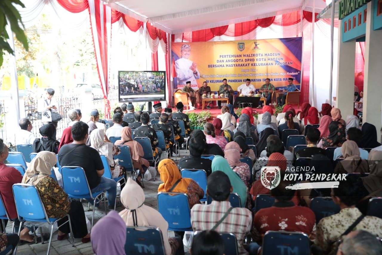 Foto 9 dari 10: Bertemu Masyarakat di Kelurahan Pandean Wali Kota Sampaikan Upaya Kota Majukan SDM