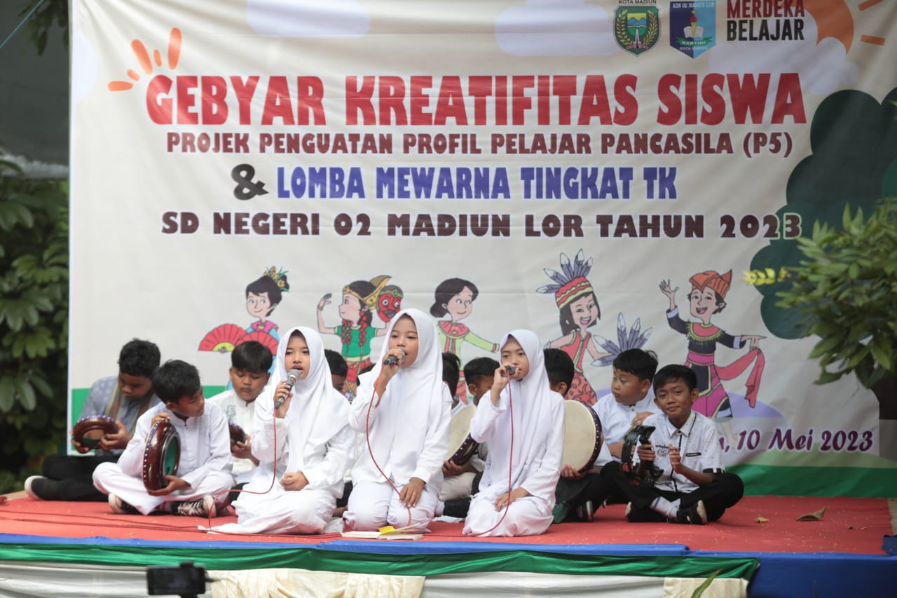 Foto 3 dari 9: Implementasikan Kurikulum Merdeka Belajar, SDN 02 Madiun Lor Gelar Gebyar Kreativitas Siswa