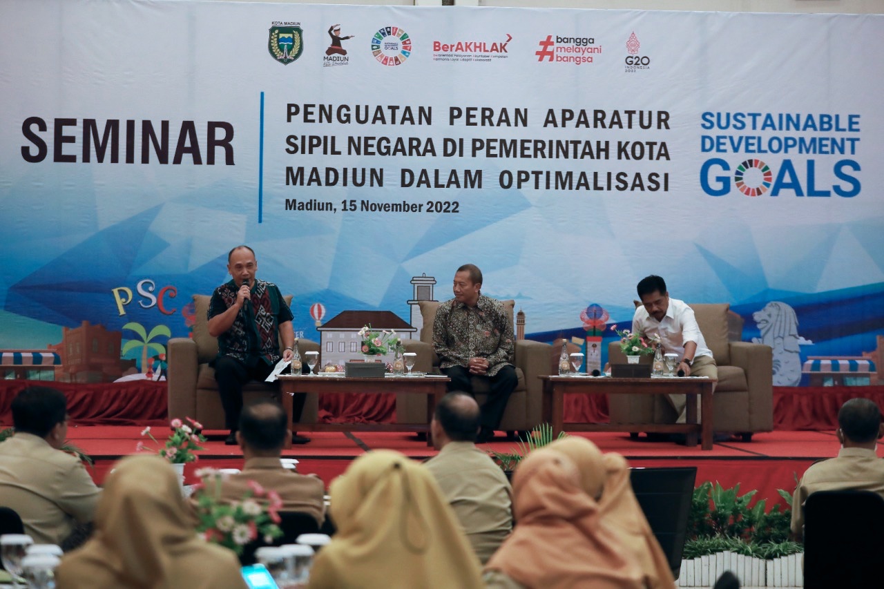 Tugas Luar Kota, Wali Kota Beri Pengarahan ASN Secara Virtual