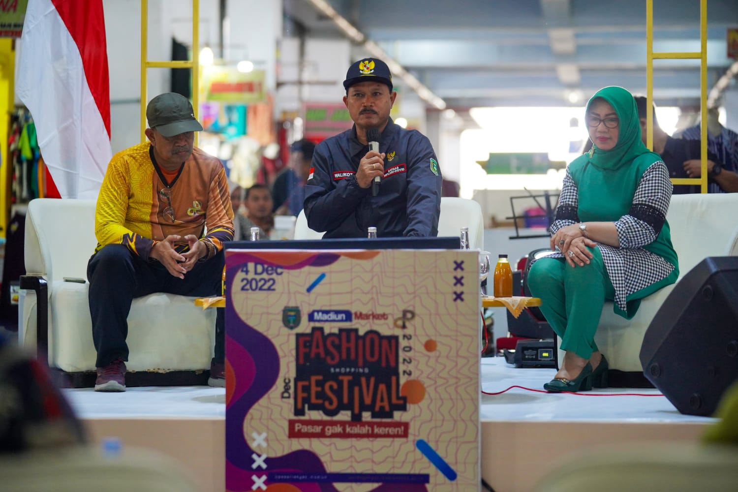 Foto 1 dari 10: Buka Madiun Market Fashion Shopping Festival, Wali Kota Harap Pasar Makin Ramai