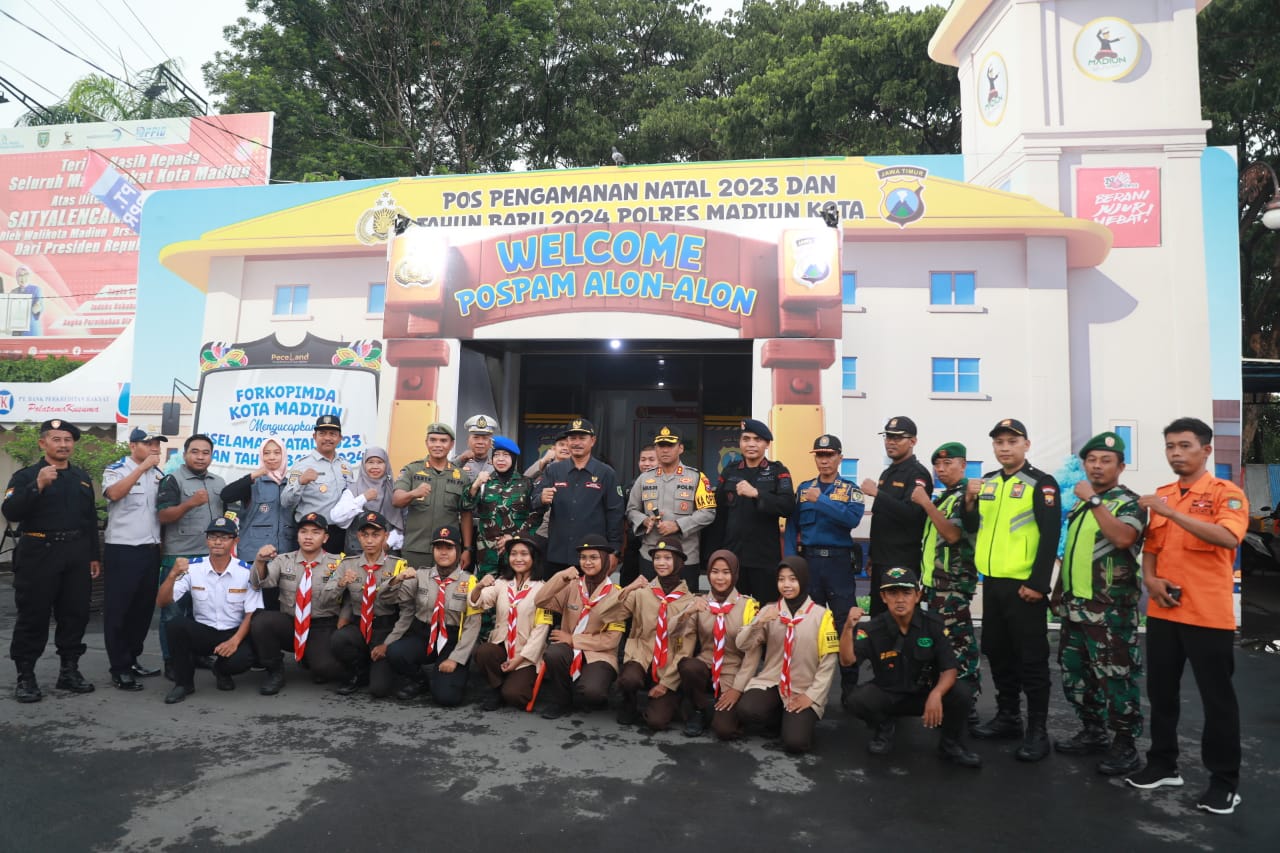 Foto 11 dari 18: Jaga Kondusivitas Kota, Forkopimda Siap Laksanakan Pengamanan Di Malam Tahun Baru