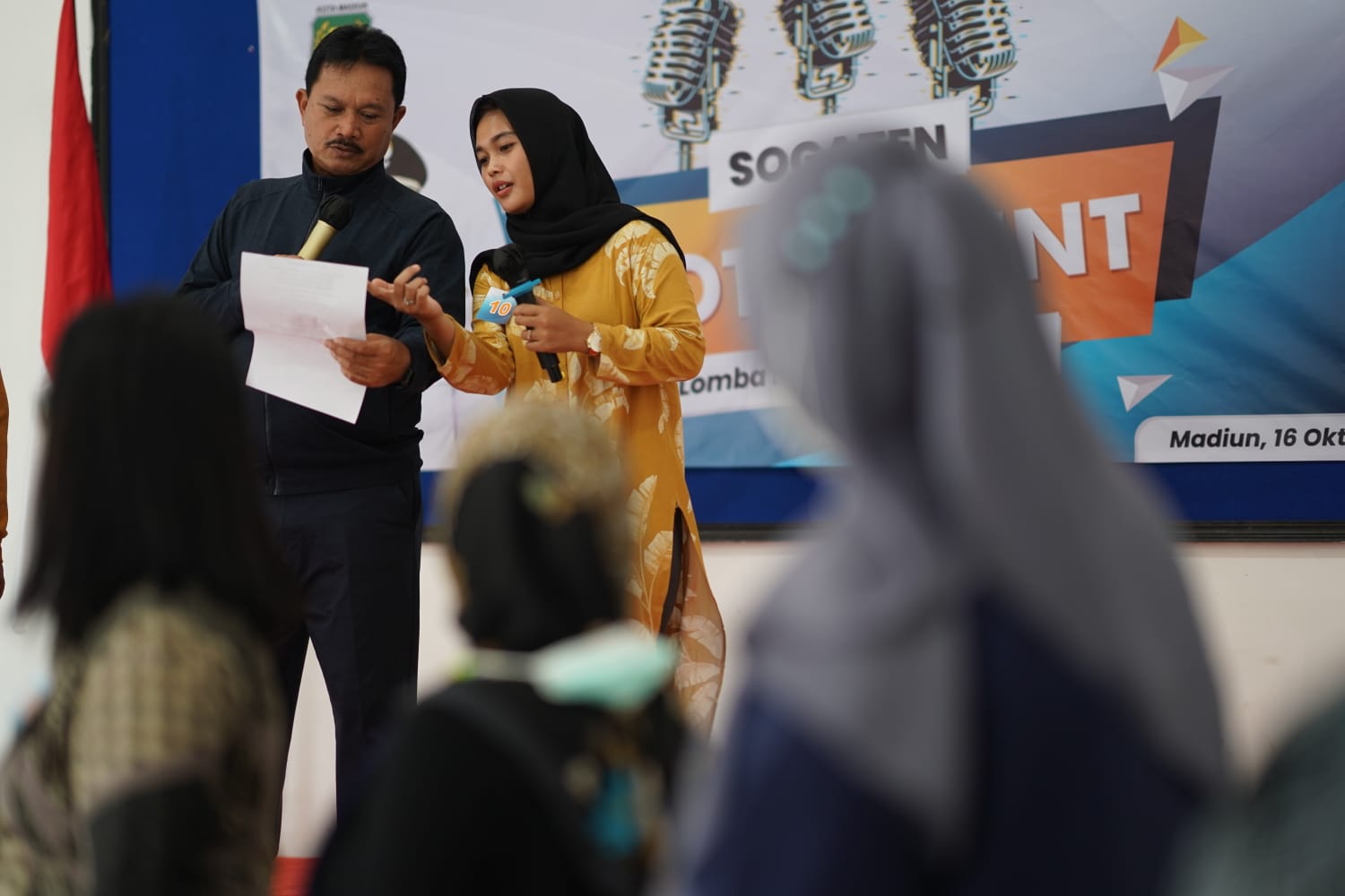 Foto 6 dari 10: Kelurahan Sogaten dan Ngegong Siap Sumbang Bibit Unggul Penyanyi untuk Kota Pendekar